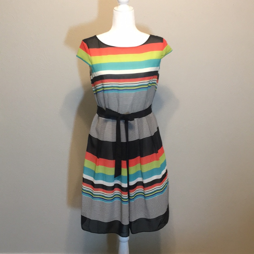 Multicolored, cap sleeved, lined dress
